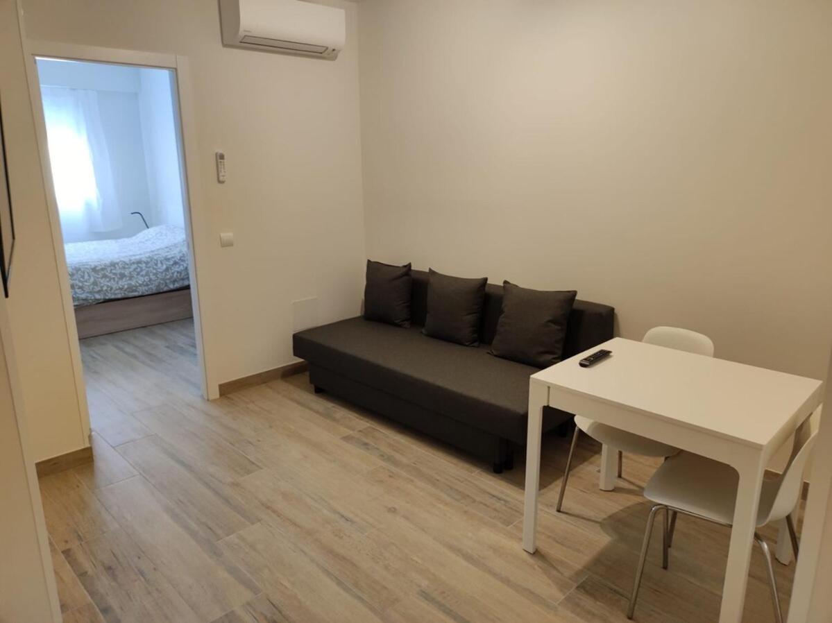 Madrid Rio Apartments Екстер'єр фото